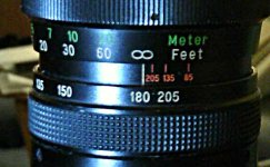 85mm-210mmZoom.jpg