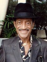 220px-Sammy_Davis_Jr_1989_%28cropped%29.jpg