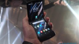 razr.jpg